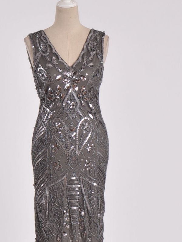 Vestido corte sirena con tul AMBAR GRIS DETALLE