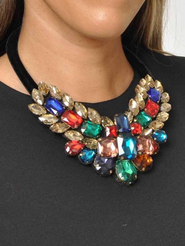 Collar corto de cristales strass MULTICOLOR DETALLE