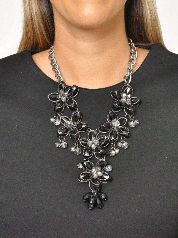 Collar elegante de flores de cristal NEGRO