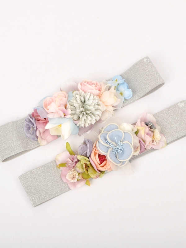 Cinturón de flores multicolor plateado