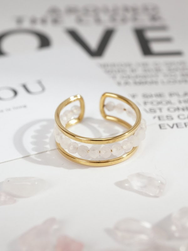 Anillo de acero ajustable doble con cuentas de piedra natural DORADO