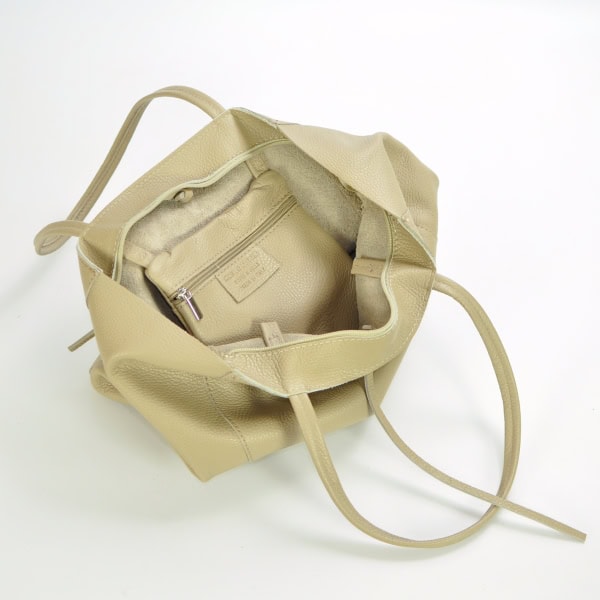 Bolso shopper con cremallera DETALLE INTERIOR