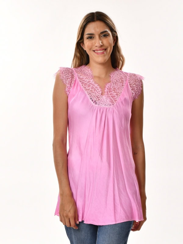 Top fluido con puntilla PINK