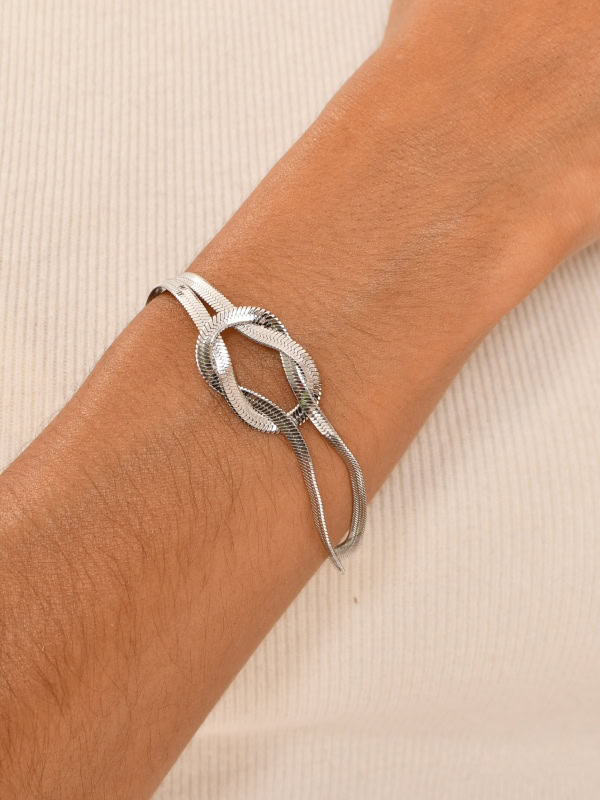 Pulsera acero inoxidable nudo plateado