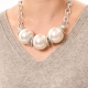 Collar corto tres perlas plateado