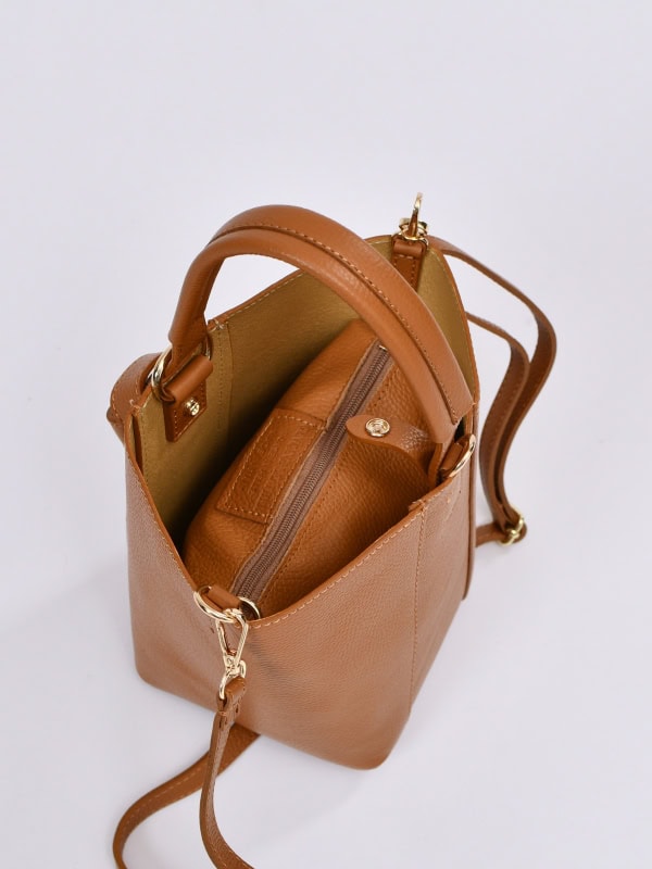 Bolso Tipo Cubo de Piel con Lazo Decorativo y Bolso Interior para Mujer detalle