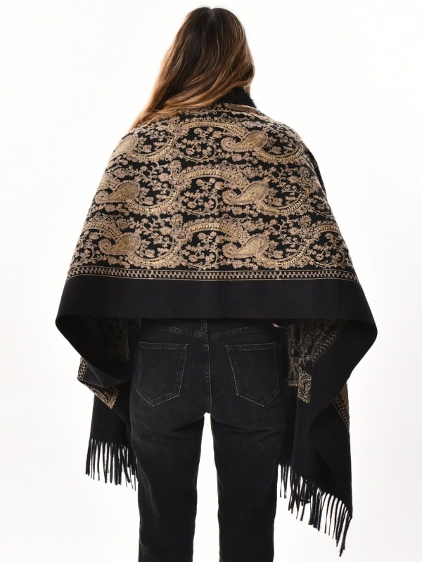 Poncho bordado con ribete pelo sintético NEGRO ESPALDA