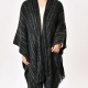 Poncho con flecos NEGRO