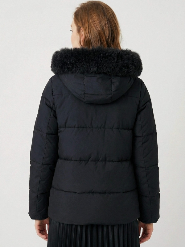 Abrigo corto con capucha y ribete de lana de oveja joven NEGRO ESPALDA