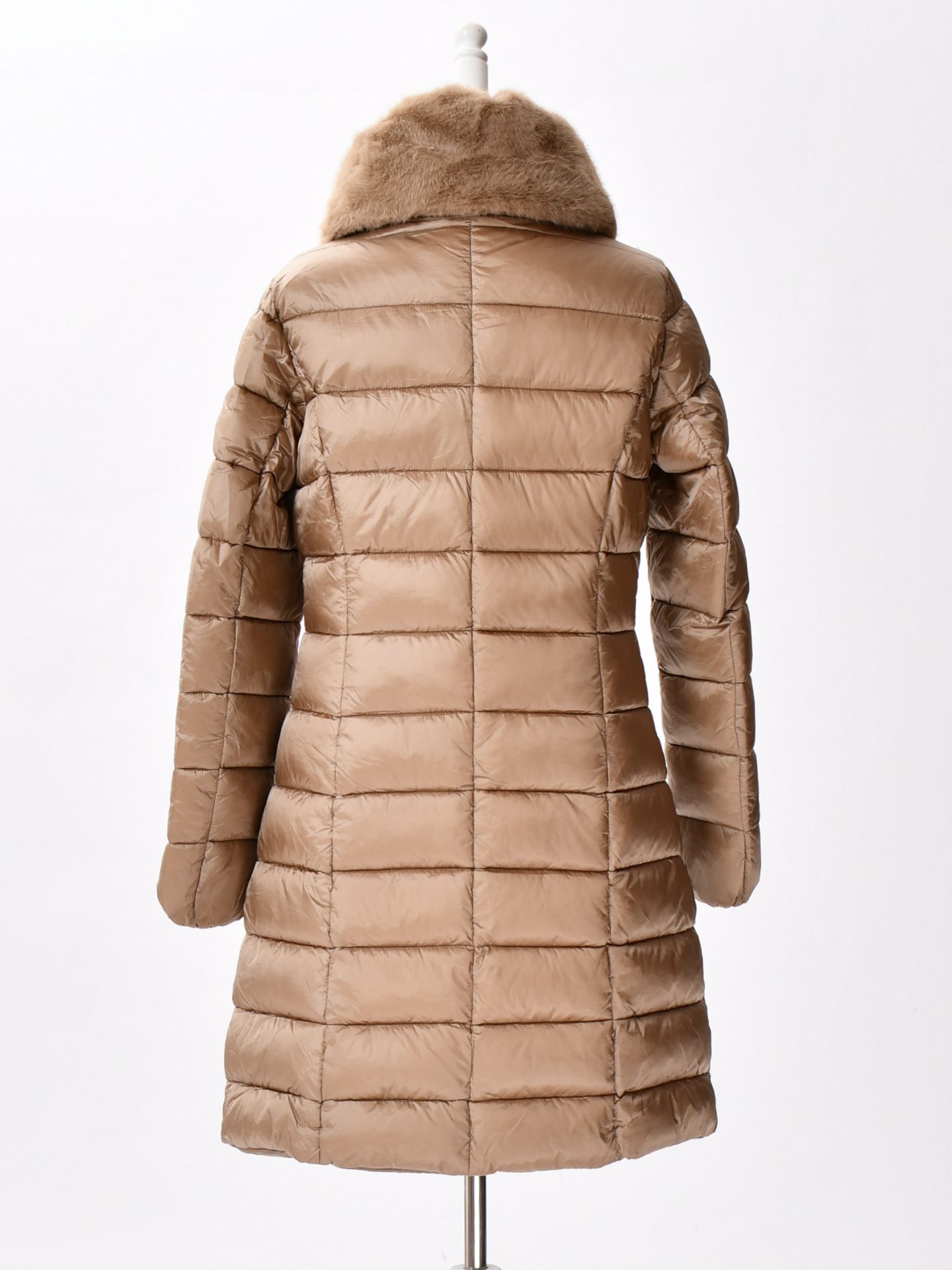 Abrigo acolchado largo premium con cuello textura - Imagen 3