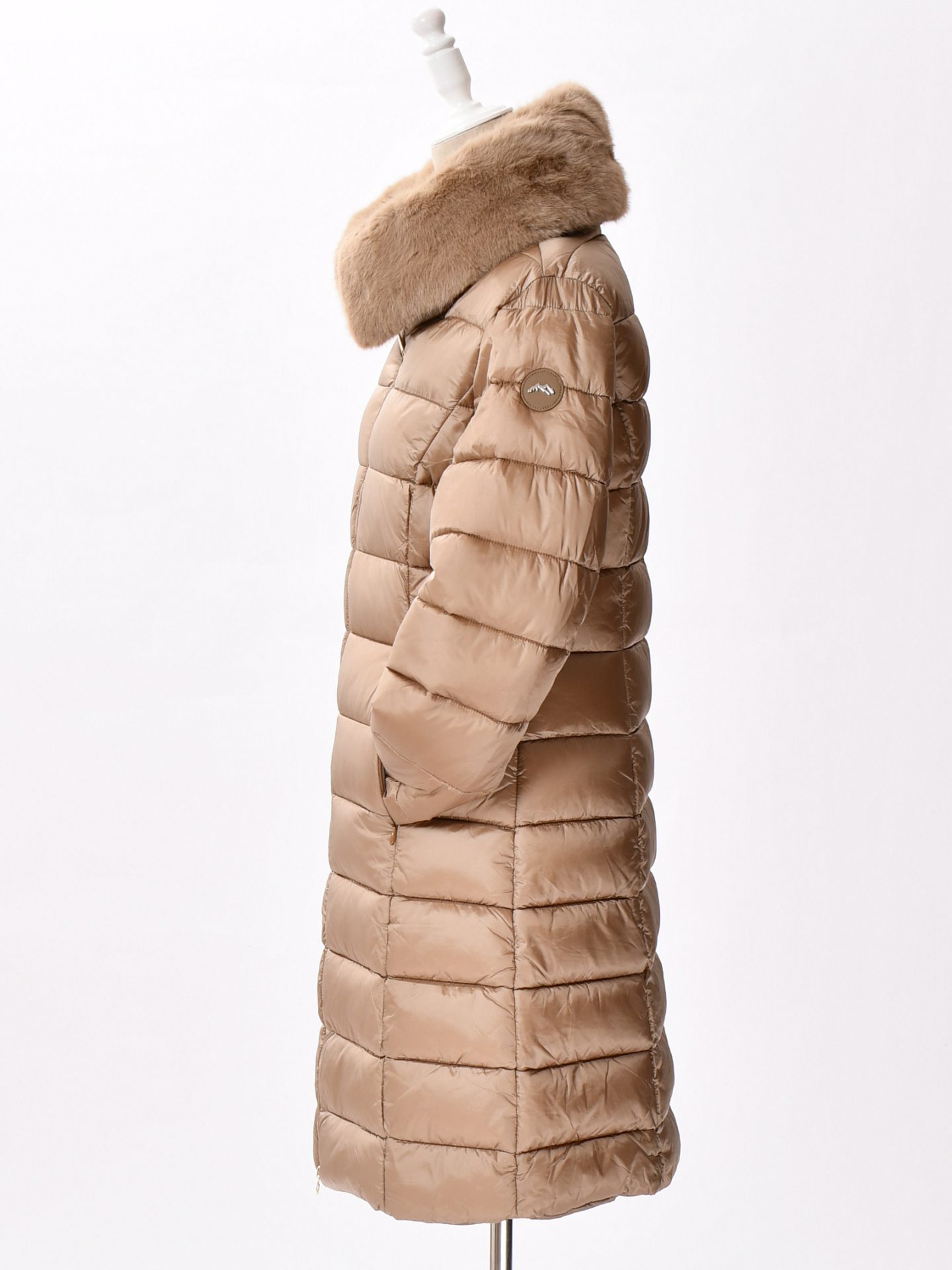 Abrigo acolchado largo premium con cuello textura CAMEL (2)