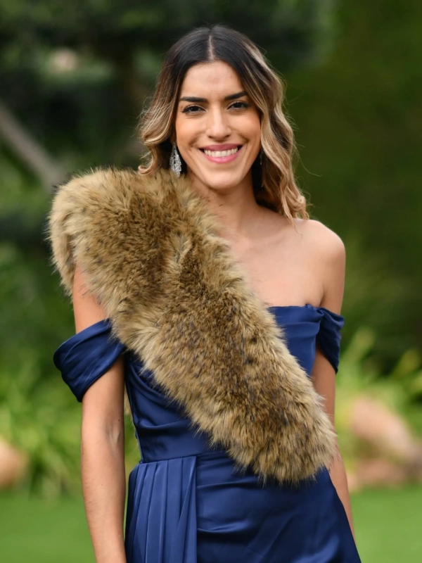Estola Cuello Pelo Sintético Elegance Multiposición